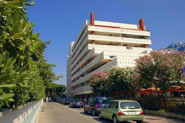 Condominio Luna 1 リニャーノ・サッビアドーロ エクステリア 写真