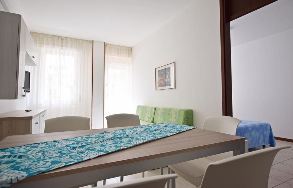 Condominio Luna 1 リニャーノ・サッビアドーロ エクステリア 写真