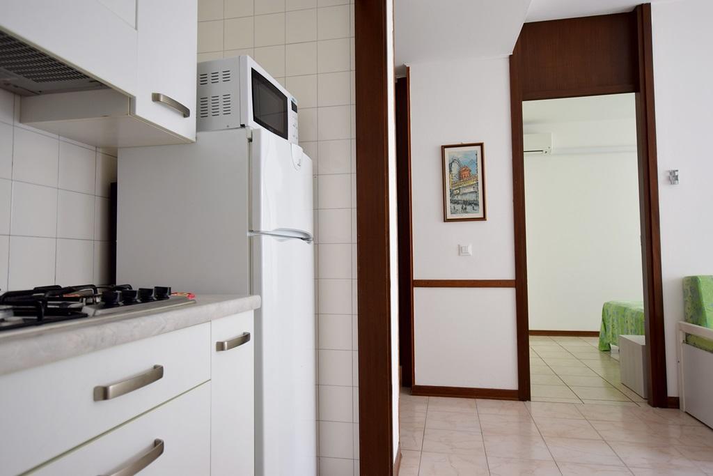 Condominio Luna 1 リニャーノ・サッビアドーロ エクステリア 写真